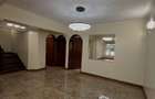 4 Bed Townhouse with En Suite in Kilimani - 3