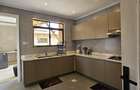 3 Bed Apartment with En Suite in Dennis Pritt - 7