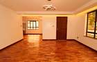 4 Bed Townhouse with En Suite at Maragara Road - 4