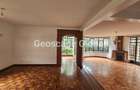5 Bed House with En Suite in Lavington - 5