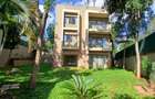5 Bed Townhouse with En Suite at Lavington Green - 1