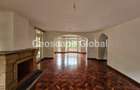 5 Bed House with En Suite in Rosslyn - 4