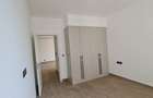 3 Bed Apartment with En Suite at Riverside Drive - 10
