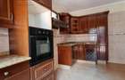 3 Bed House with En Suite at Loresho - 11