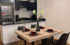 Serviced 2 Bed Apartment with En Suite in Garden Estate - 7