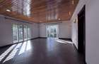 5 Bed Townhouse with En Suite in Rosslyn - 18