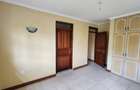 4 Bed House with En Suite at Rimpa Road - 13