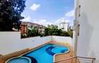 3 Bed Apartment with En Suite at Riverside Drive - 15
