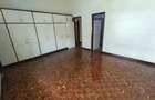 5 Bed Townhouse with En Suite in Kilimani - 6