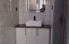 4 Bed House with En Suite at Riverside Drive - 5