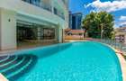 Serviced 2 Bed Apartment with En Suite at Lantana - 9