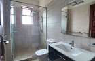 3 Bed Apartment with En Suite at City Park - 12