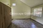 5 Bed House with En Suite in Nyari - 14