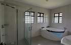 5 Bed Townhouse with En Suite in Runda - 19