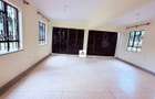 5 Bed House with En Suite in Runda - 10