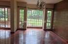 5 Bed House with En Suite in Rosslyn - 10