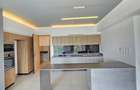 3 Bed Apartment with En Suite at Apartments - 2