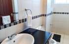 Serviced 2 Bed Apartment with En Suite at Links Road - 3