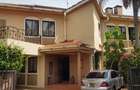 5 Bed Townhouse with En Suite at Lavington Off Convent - 1