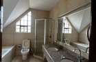 4 Bed Townhouse with En Suite in Lavington - 13