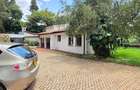 4 Bed House with En Suite at Hillview Estate. - 4