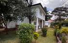 3 Bed House with En Suite at Lavington - 2
