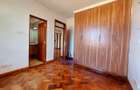 4 Bed Villa with En Suite at Kirawa Rd - 18