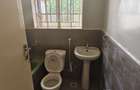 5 Bed House with En Suite at Lavington Green - 9