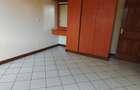 3 Bed Apartment with En Suite at Parklands - 11