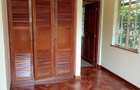 5 Bed Townhouse with En Suite in Rosslyn - 8