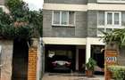 5 Bed House with En Suite in South C - 3