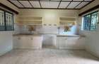 5 Bed House with En Suite in Runda - 8