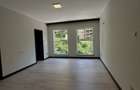 3 Bed Apartment with En Suite in Riverside - 13