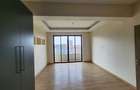 5 Bed Apartment with En Suite at Parklands - 9