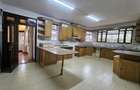 5 Bed House with En Suite in Runda - 10
