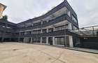 325 ft² Shop with Service Charge Included at 1St Parklands - 1
