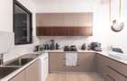 Furnished 3 Bed Apartment with En Suite in Riverside - 6