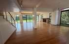4 Bed Townhouse with En Suite at Garden Estate Road - 5
