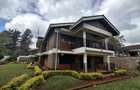 Commercial Property with Service Charge Included at Near The Un - 14