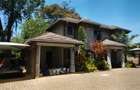 4 Bed Townhouse with En Suite in Spring Valley - 10