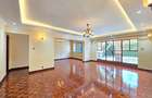 4 Bed Townhouse with En Suite at Lavington - 5