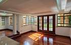 5 Bed House with En Suite in Runda - 8