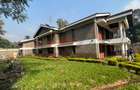 Commercial Property with Service Charge Included at Near The Un - 7