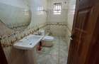 8 Bed House with En Suite in Syokimau - 9