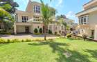 5 Bed Townhouse with En Suite at Off Convent Drive - 4