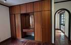 4 Bed Townhouse with En Suite at Riverside Drive - 19