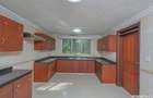 4 Bed Townhouse with En Suite in Muthaiga - 4