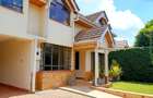 5 Bed Villa with En Suite in Lavington - 1