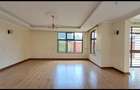 6 Bed Townhouse with En Suite in Lavington - 3