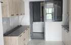 Serviced 2 Bed Apartment with En Suite at Brookside Drive - 9